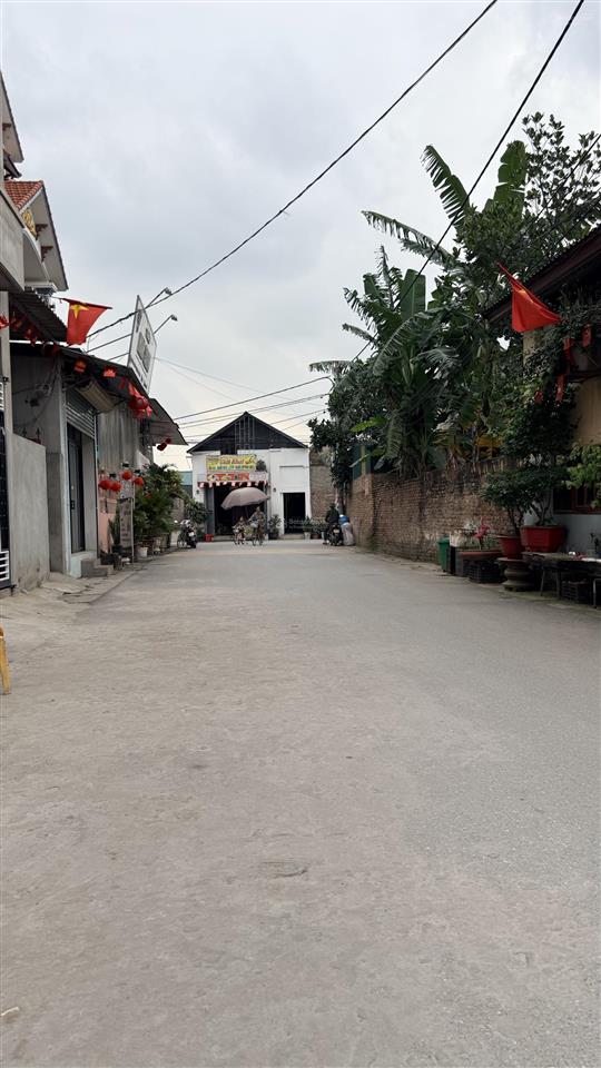 Bán 65m2 đất phường trí quả, ngay chân cầu kinh dương vương, giá cho nhà đầu tư 0911 936 ***