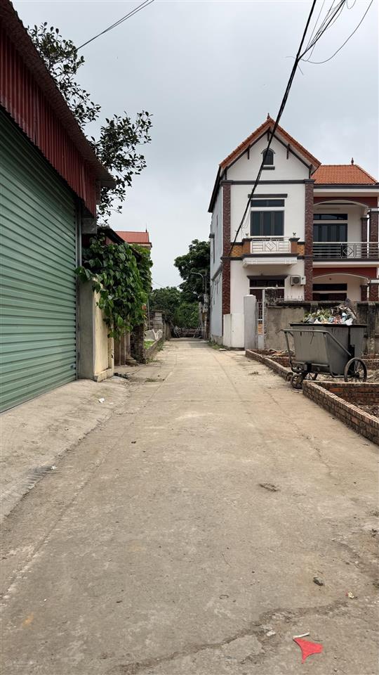 Chỉ với hơn 1 tỷ có ngay lô góc 60m2 xe 7 chỗ vào nhà 0911 936 ***