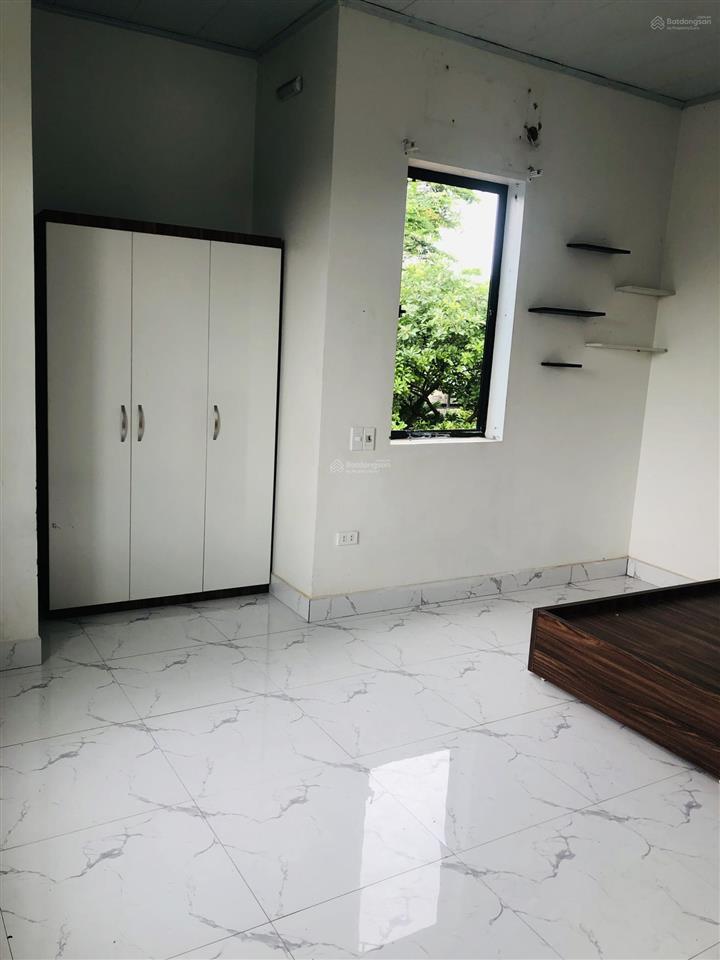 Chủ cần tiền bán gấp nhà 2 tầng kiên cố 40m2, lô góc thoáng mát 0911 936 ***