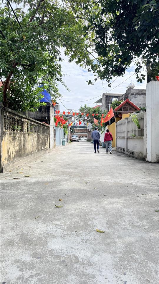 85m2 nguyệt đức  thuận thành đường thông, ô tô tránh, tiện ích bán kính 50m