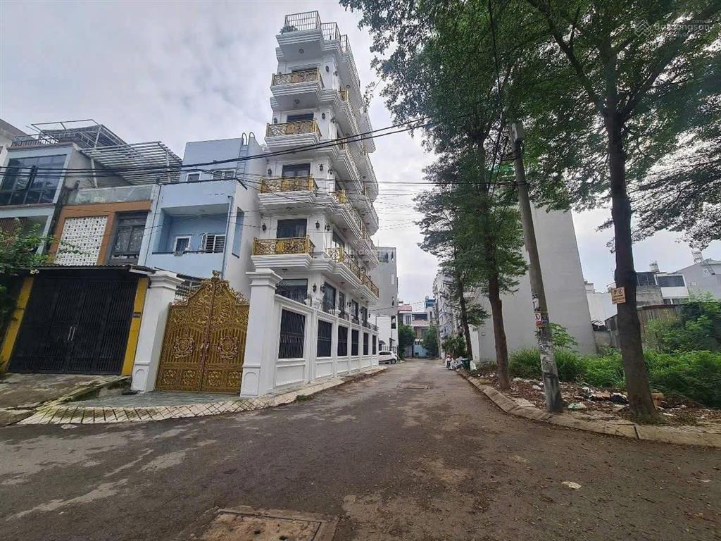 Nhà mới đẹp 3 mặt tiền thoáng full nội thất vườn lài, quận 12