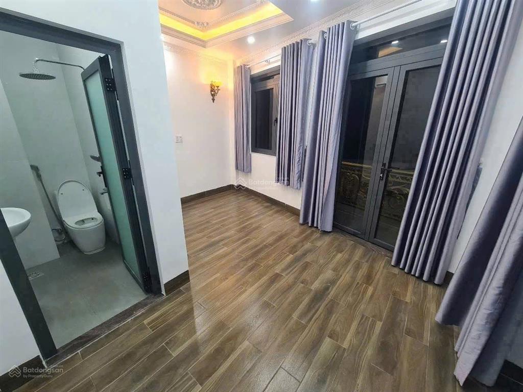 Nhà mới đẹp 3 mặt tiền thoáng full nội thất vườn lài, quận 12