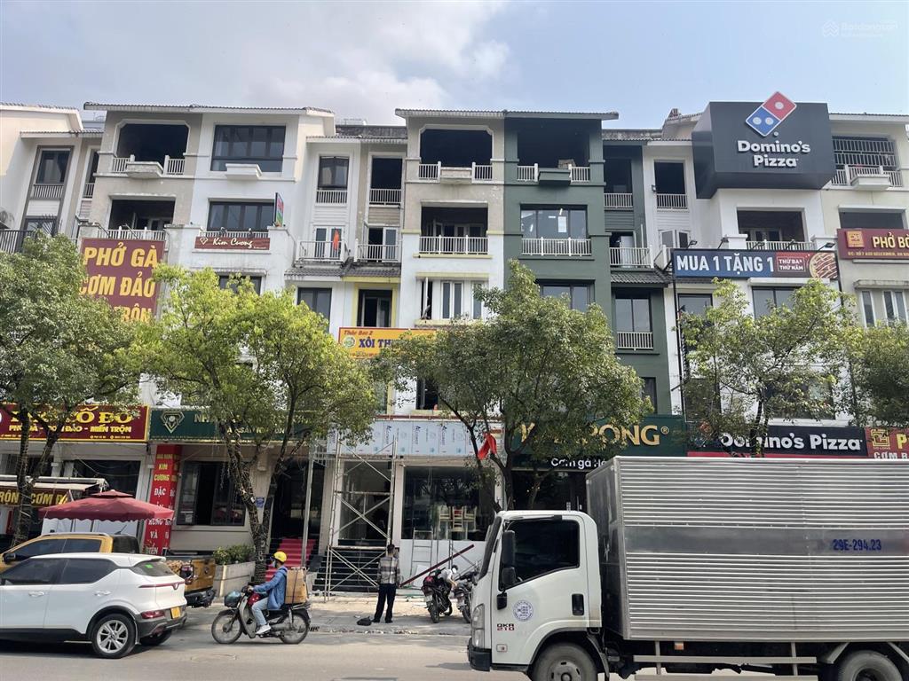 Bán shophouse nhà phố a33 geleximco. vị trí kim cương, giá trị bền vững. giá 57.5 tỷ.  0936 130 ***