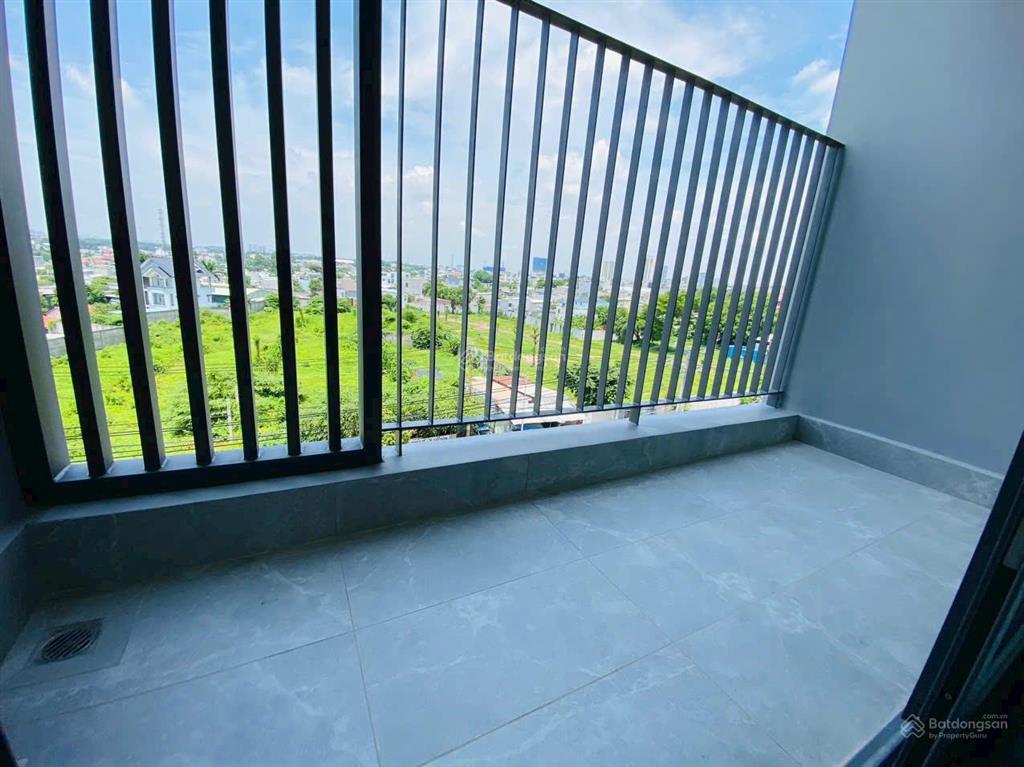 Chính chủ cho thuê căn 2pn 2wc tầng thấp, view đẹp, căn góc nên cực kỳ thoáng mát, đã có 2 máy lạnh
