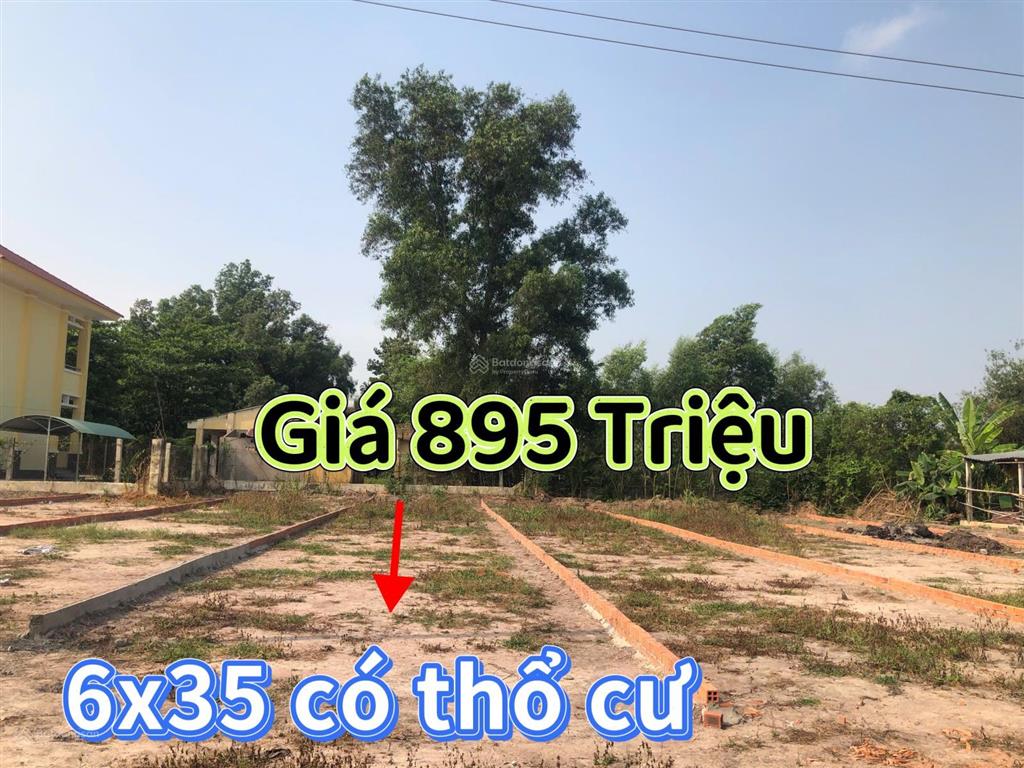 Đất nở hậu siêu đẹp ngay cạnh trường học  210,4m2 giá 895tr vị trí ngay đường đặng văn trước