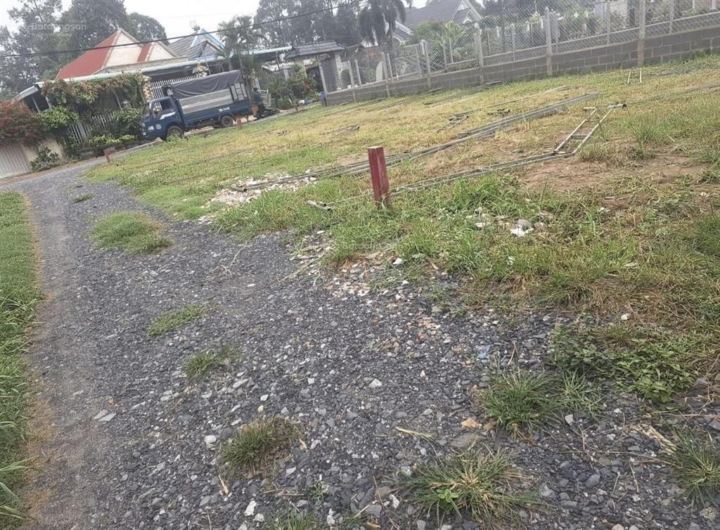 Cần bán gấp đất 5x20 full thổ cư 100% kdc hiện hữu phước thạnh củ chi giá 1ty1 chốt