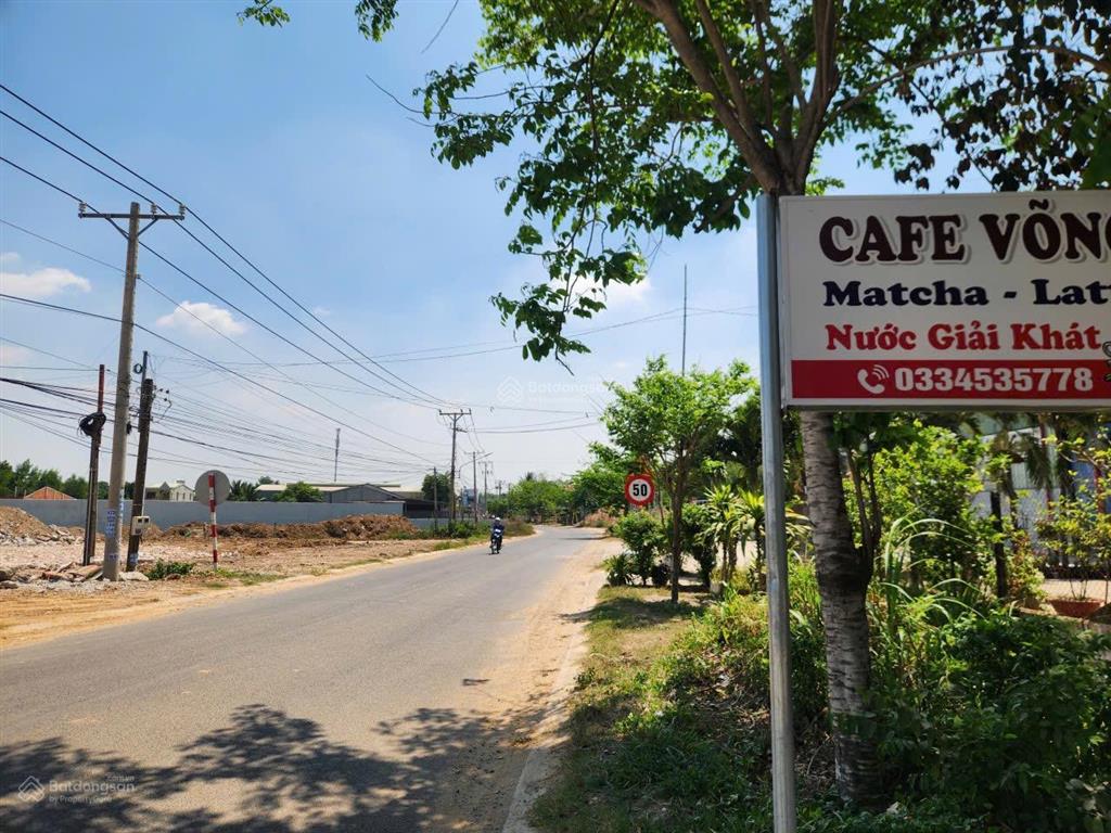 Cần bán lô đất 2mt cách kcn thành thành công 1km 11x23 có 200m thổ cư giá 980triệu