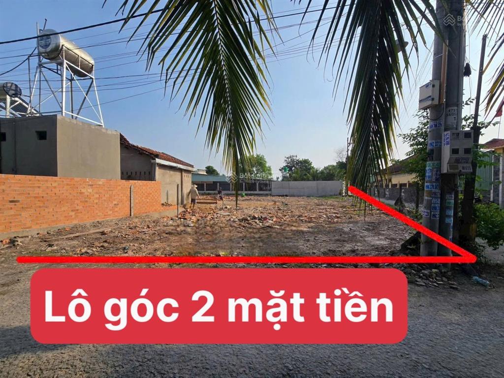 Cần bán gấp lô góc 2 mặt tiền đường (7x14,5m đất ở đô thị có thổ cư) 900 triệu thương lượng