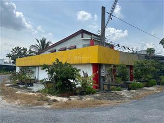 Nhà phước đông gò dầu tây ninh góc 3 mt, dt 344m2 có 100m2 thổ cư