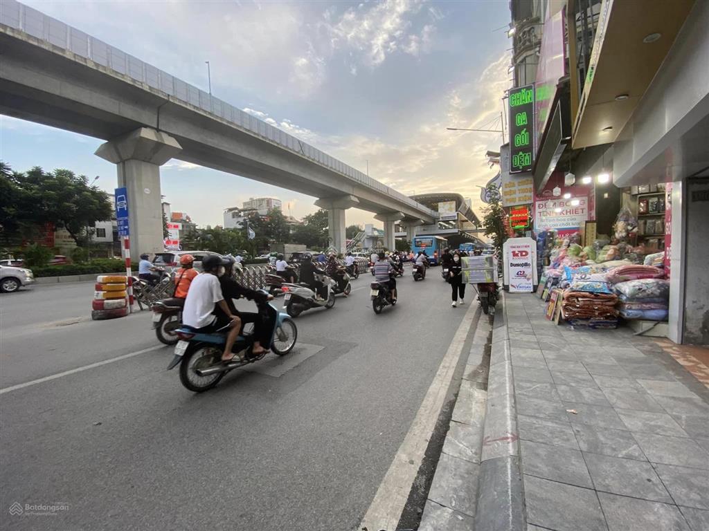 Cho thuê đất s=550m2, mt 16m, mặt phố nguyễn trãi, thanh xuân làm showroom, siêu thị, cà phê, bia