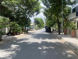 Mình cần bán 3 lô đất liền kề nhau khu dân cư cát lái  ngay a hải 0963 524 ***