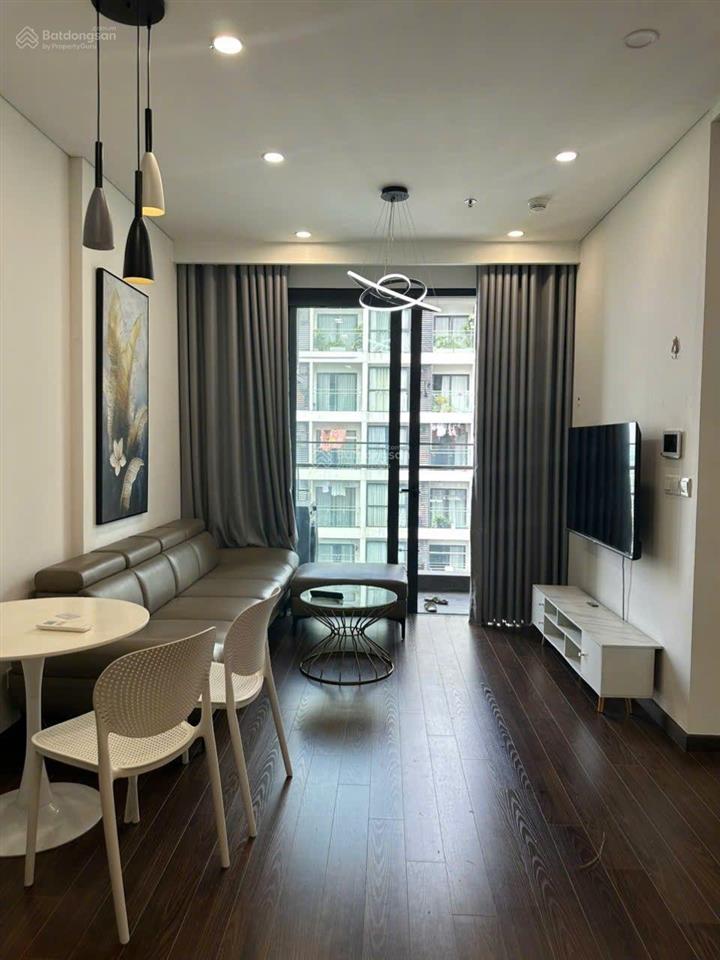 Chính chủ gửi bán chung cư masteri west heights 1pn+ 42m2 bc tây nam tầng cao 3,5 tỷ sẵn sổ full đồ