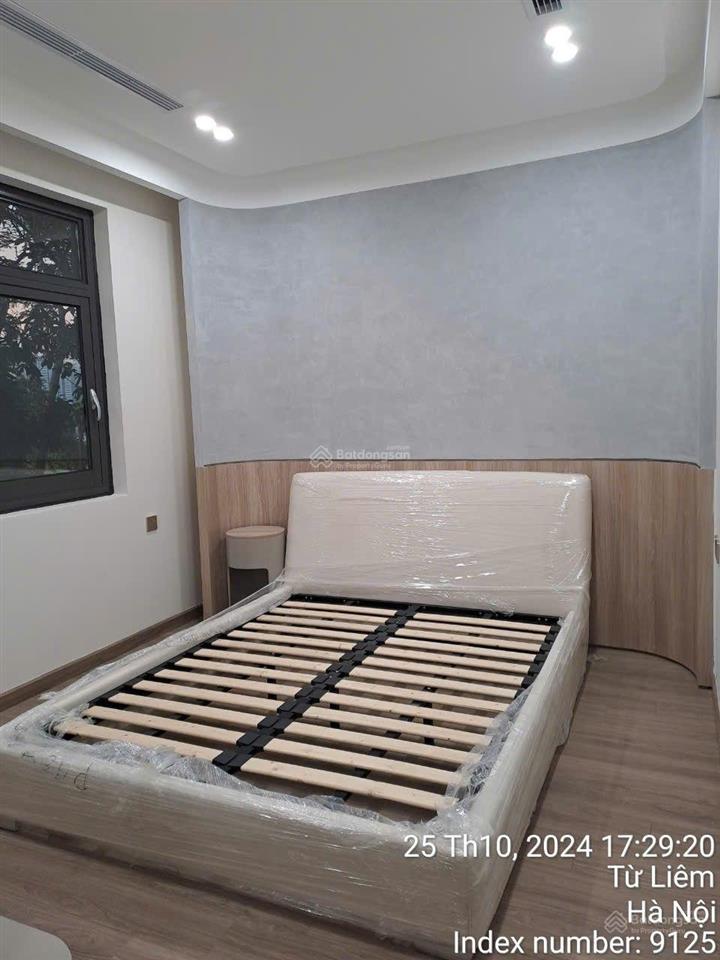 Chính chủ gửi thuê biệt thự h7 kđt starlake tây hồ tây 220m2 3 tầng có thang máy full nội thất
