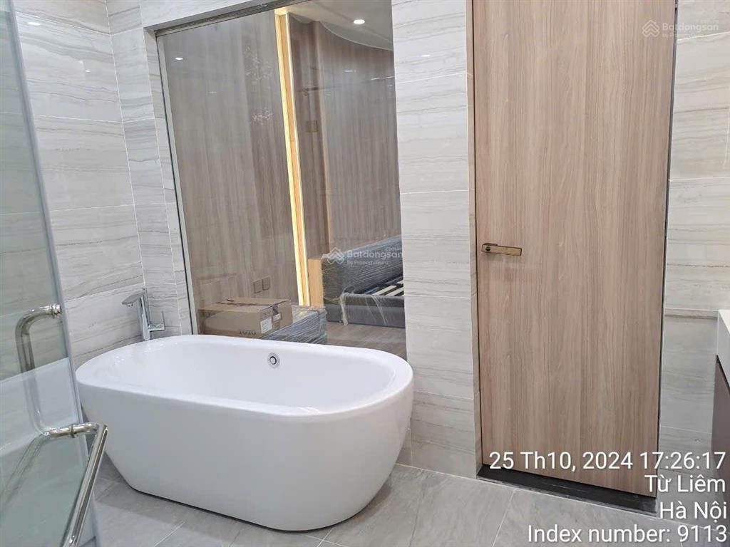 Chính chủ gửi thuê biệt thự h7 kđt starlake tây hồ tây 220m2 3 tầng có thang máy full nội thất