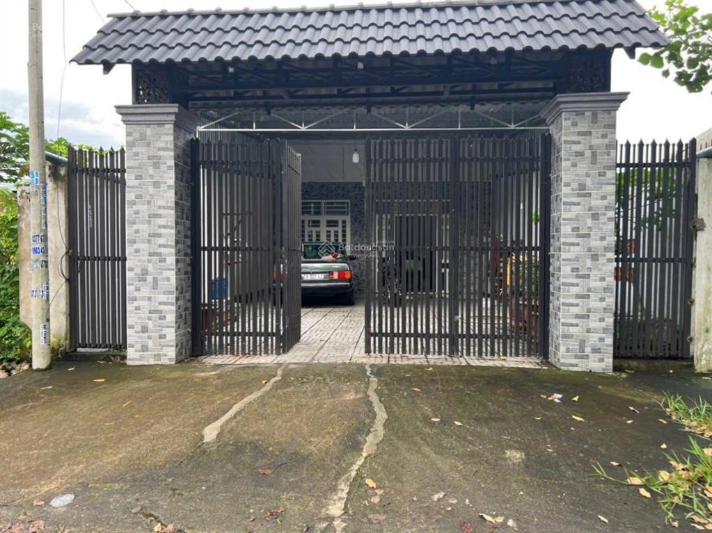 Bán nhà riêng chính chủ 230m2 tại trung tâm thị trấn củ chi (gần cầu vượt củ chi)