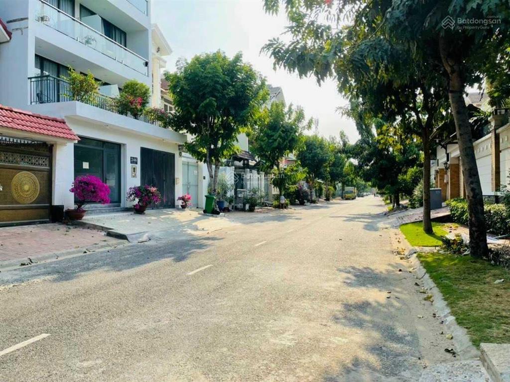 Nhà phố 5x24 120m2 giá 18.5 tỷ nam long trần trọng cung, q7 cách vincom 50m 0989 866 *** tuyền