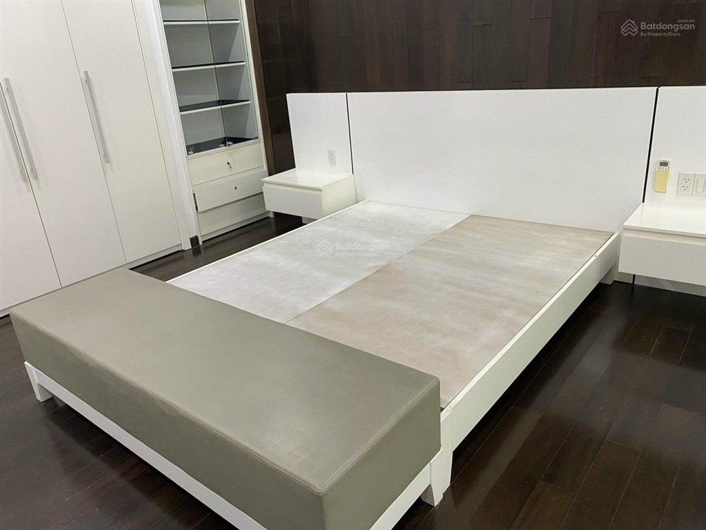 Cho thuê nhà phố full nội thất kdc him lam chỉ 45 triệu/tháng có 5pn,  0989 866 ***
