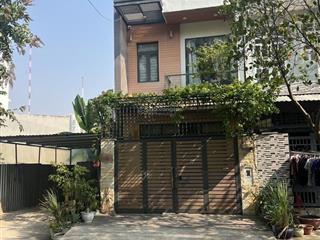 Nhà phố tđc phú mỹ 90m2 giá 11 tỷ  view bờ hồ gần công viên  đường d5a