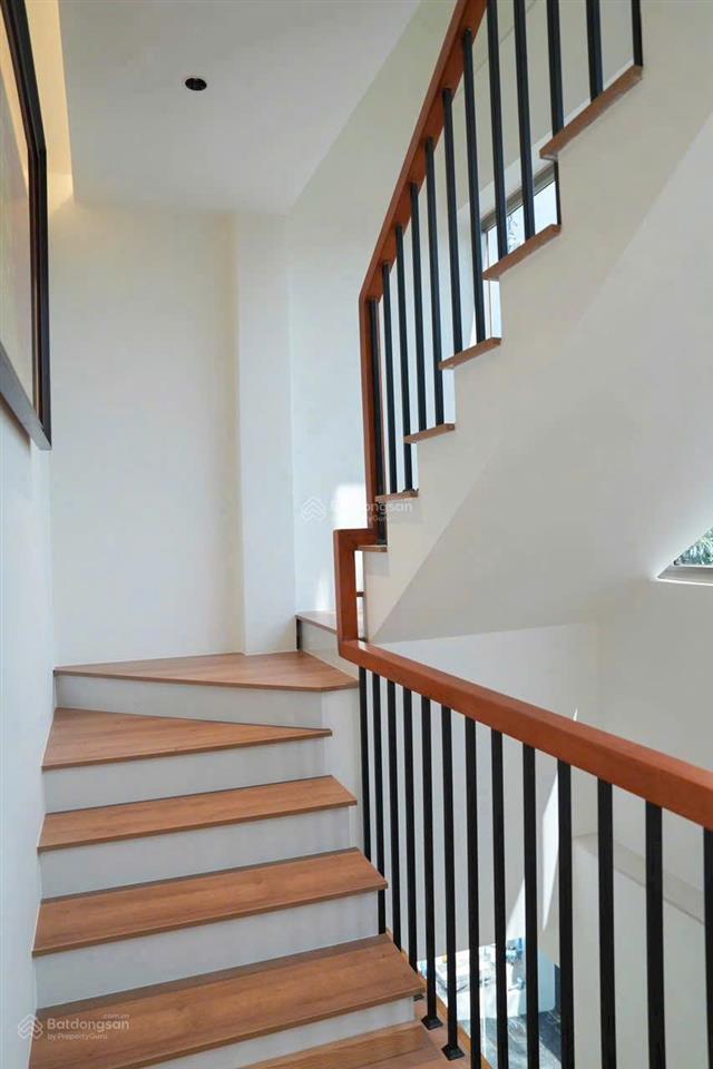 Biệt thự sân vườn 9x17 163m2 giá 16 tỷ kdc bộ công an huỳnh tấn phát lk phú mỹ hưng