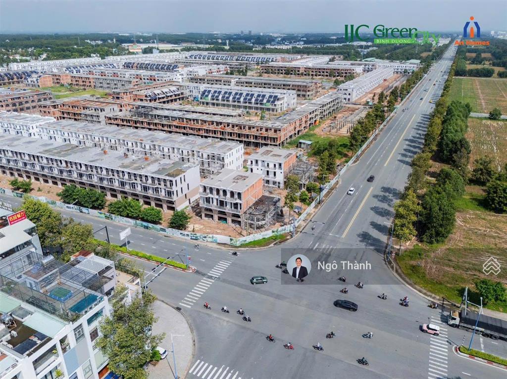 Cần bán căn nhà phố dự án green city giá gốc cđt