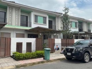 Cần bán căn liên kế 1 trệt 1 lầu sun casa central