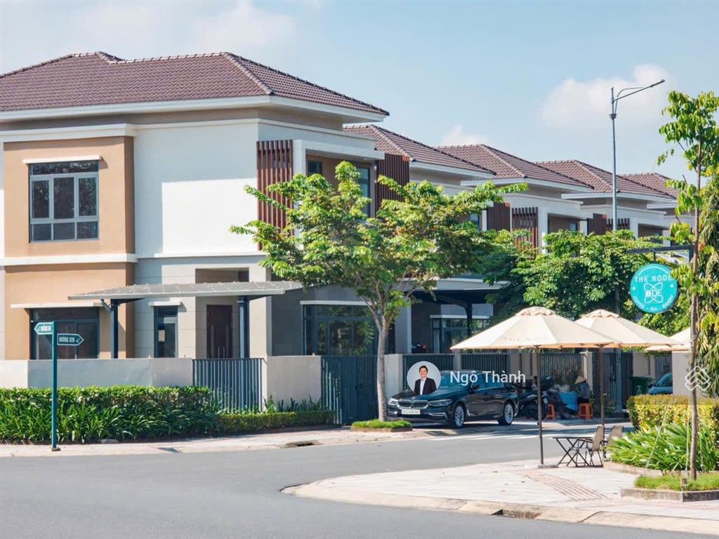 Hiếm có 1 căn biệt thự đơn lập sun casa central cần bán nhanh