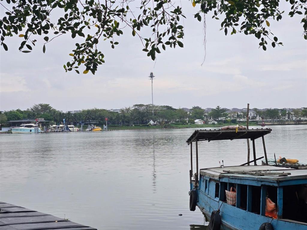 Chủ gửi bán miếng đất đồi view đảo swanbay