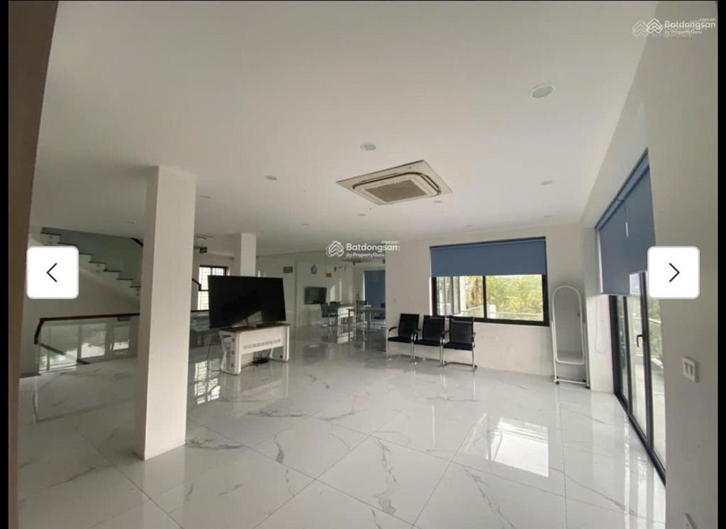 Tôi chính chủ bán bt lô góc hai mặt thoáng, khu đô thị handi resco cổ nhuế, xuân đỉnh, dt 236m2
