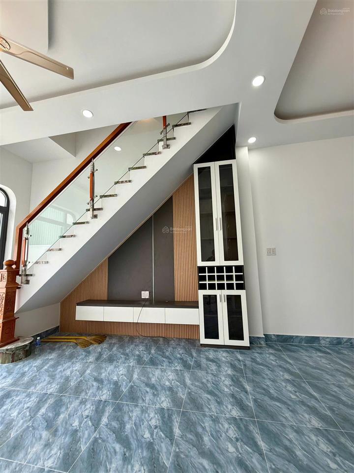 Bán nhà riêng tại tập đoàn 8, 1,98 tỷ, 93m2, 3pn, 2wc, pháp lý đầy đủ