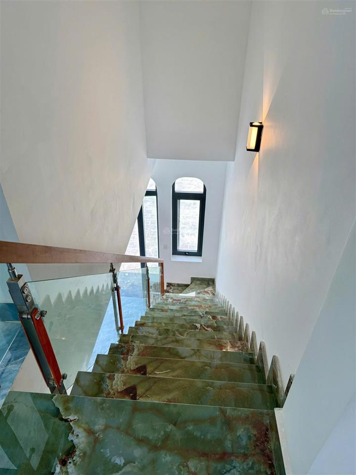 Bán nhà riêng tại tập đoàn 8, 1,98 tỷ, 93m2, 3pn, 2wc, pháp lý đầy đủ