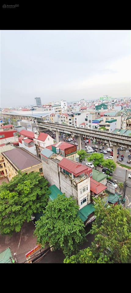 Bán nhà riêng ngay gần mặt phố, ga metro giao thông thuận tiện 40m x 5 tầng thang máy chỉ hơn 9 tỷ