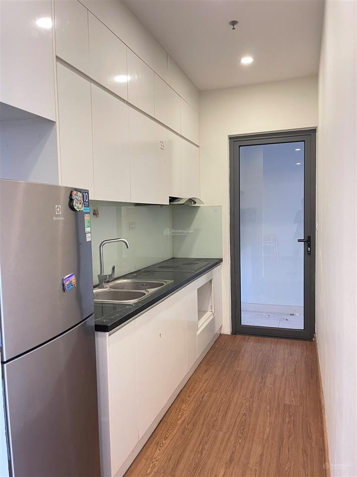 Cho thuê căn hộ 86m², full nội thất tòa tsg lotus sài đồng, tầng trung thoáng