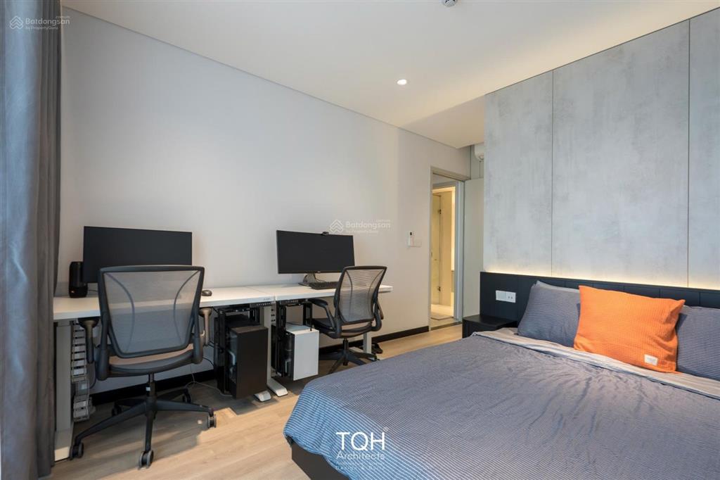Chính chủ bán căn góc 2pn feliz en vista  sổ hồng  nội thất đẹp  10,5 tỷ bao hết