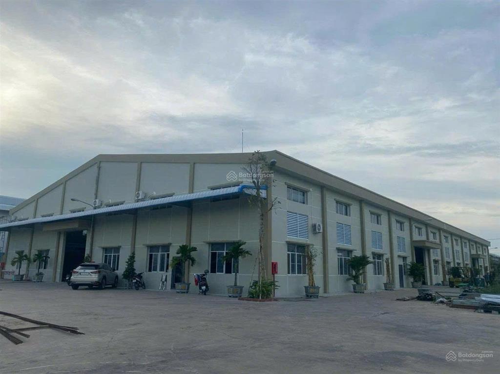 Bán hoặc cho thuê nhà xưởng trong khu công nghiệp bến cát, bình dương