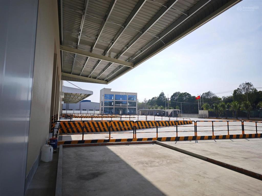Bán nhà xưởng 41.000m2 mới xây dựng, trong khu công nghiệp bàu bàng  bình dương