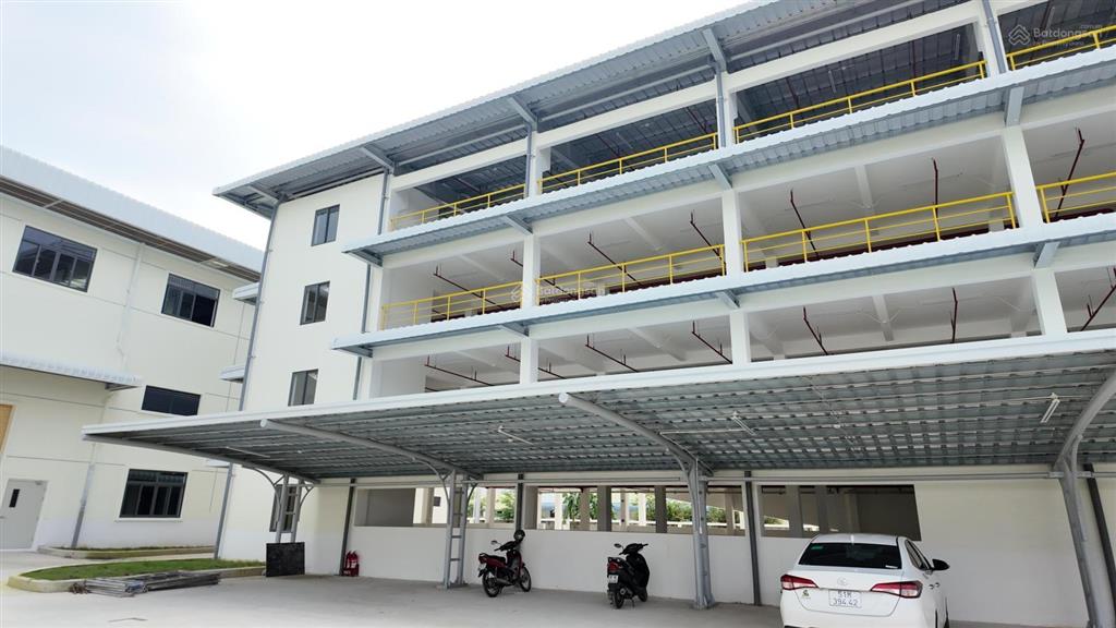 Bán nhà xưởng 2 tầng trong kcn vsip 2, bình dương