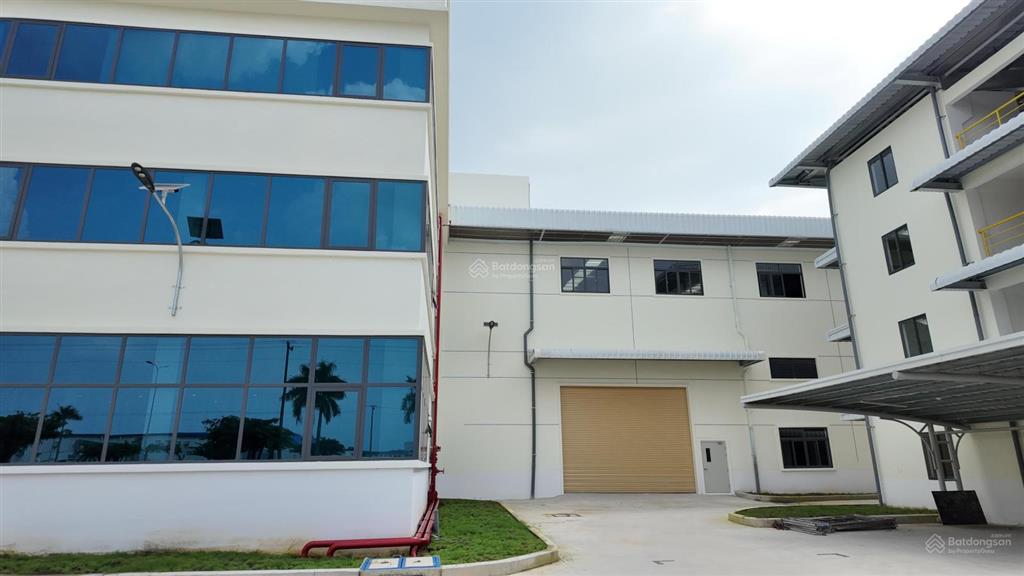 Bán nhà xưởng 2 tầng trong kcn vsip 2, bình dương