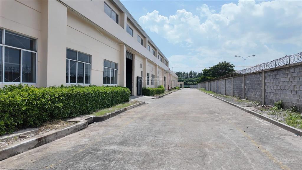 Cho thuê nhà xưởng trong khu công nghiệp đại đăng, bình dương
