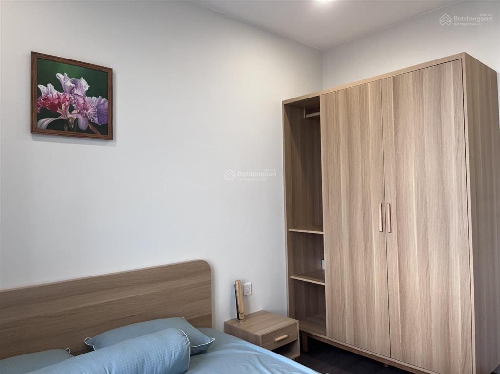 Cho thuê căn hộ tầng 31 hướng đông nam full nội thất cao cấp (nhà mới, chưa ai từng ở) 8tr/tháng.