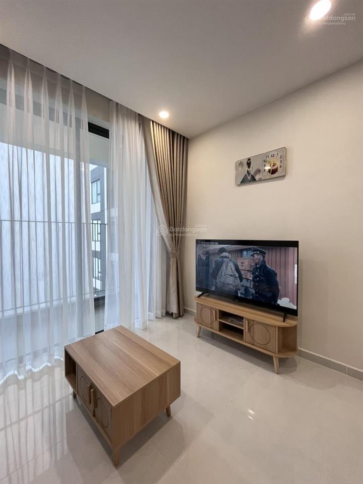Cho thuê căn hộ tầng 31 hướng đông nam full nội thất cao cấp (nhà mới, chưa ai từng ở) 8tr/tháng.