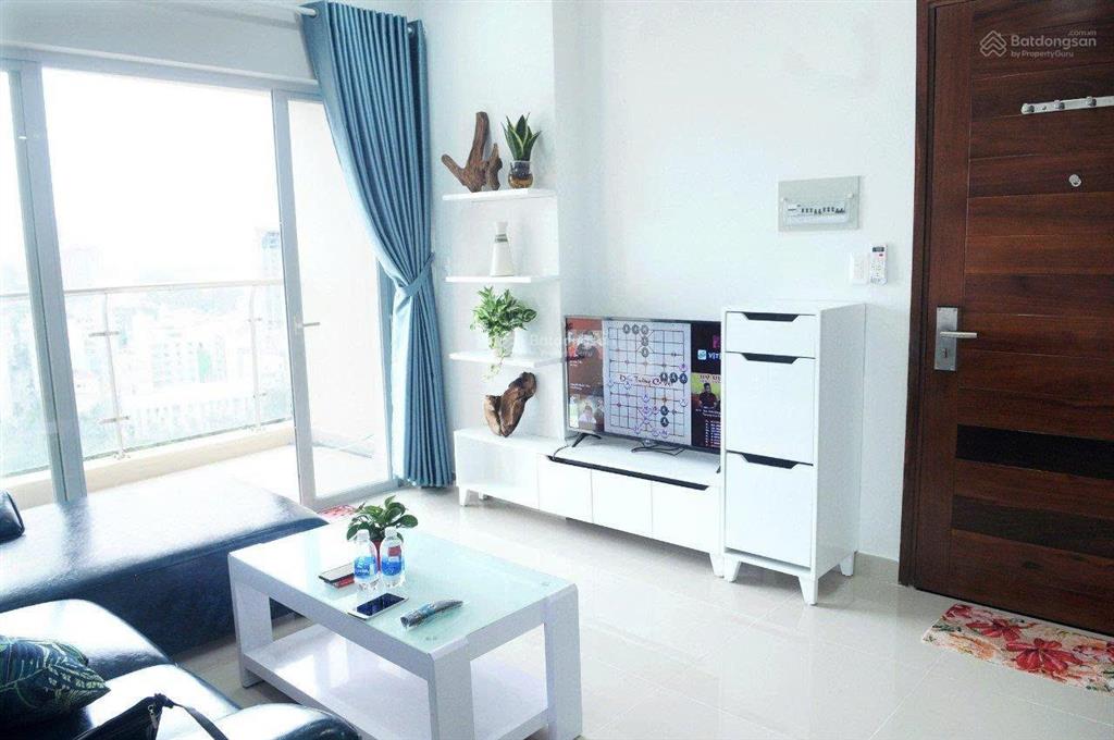 Cho thuê lâu dài căn hộ 2 pn, tầng 17, view biển, yên tĩnh. giá 12tr/tháng