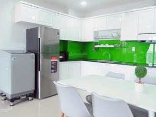 Cho thuê lâu dài căn hộ 2 pn, tầng 17, view biển, yên tĩnh. giá 12tr/tháng