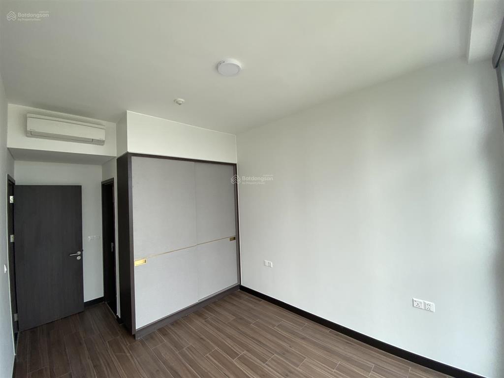 Cho thuê căn hộ 2pn tháp tilia nội thất cơ bản giá 29 triệu/tháng gồm thuế