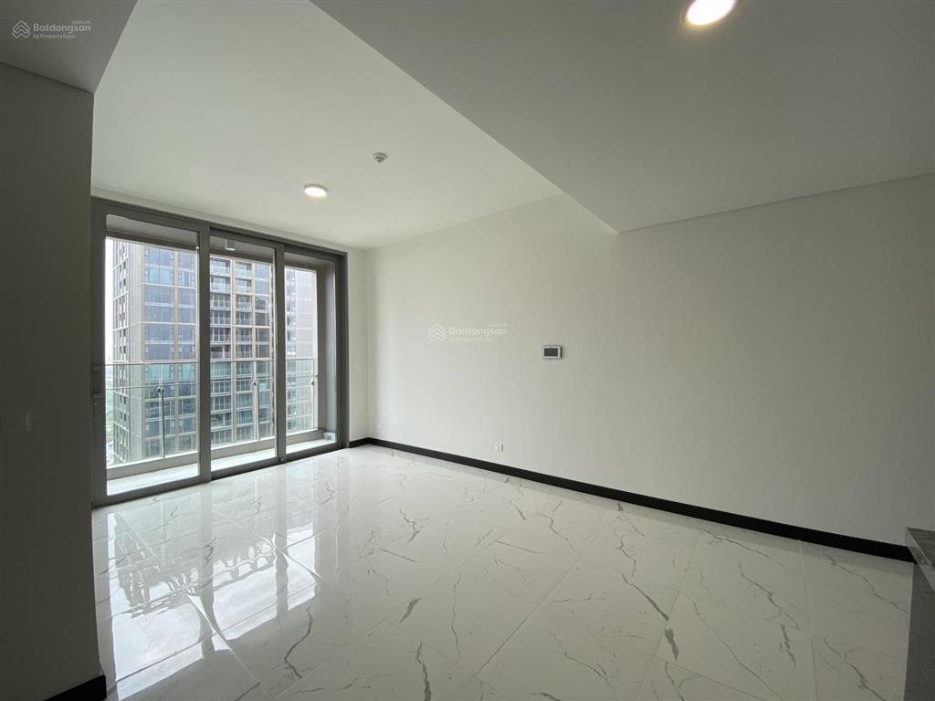 Cho thuê căn hộ 2pn tháp tilia nội thất cơ bản giá 29 triệu/tháng gồm thuế