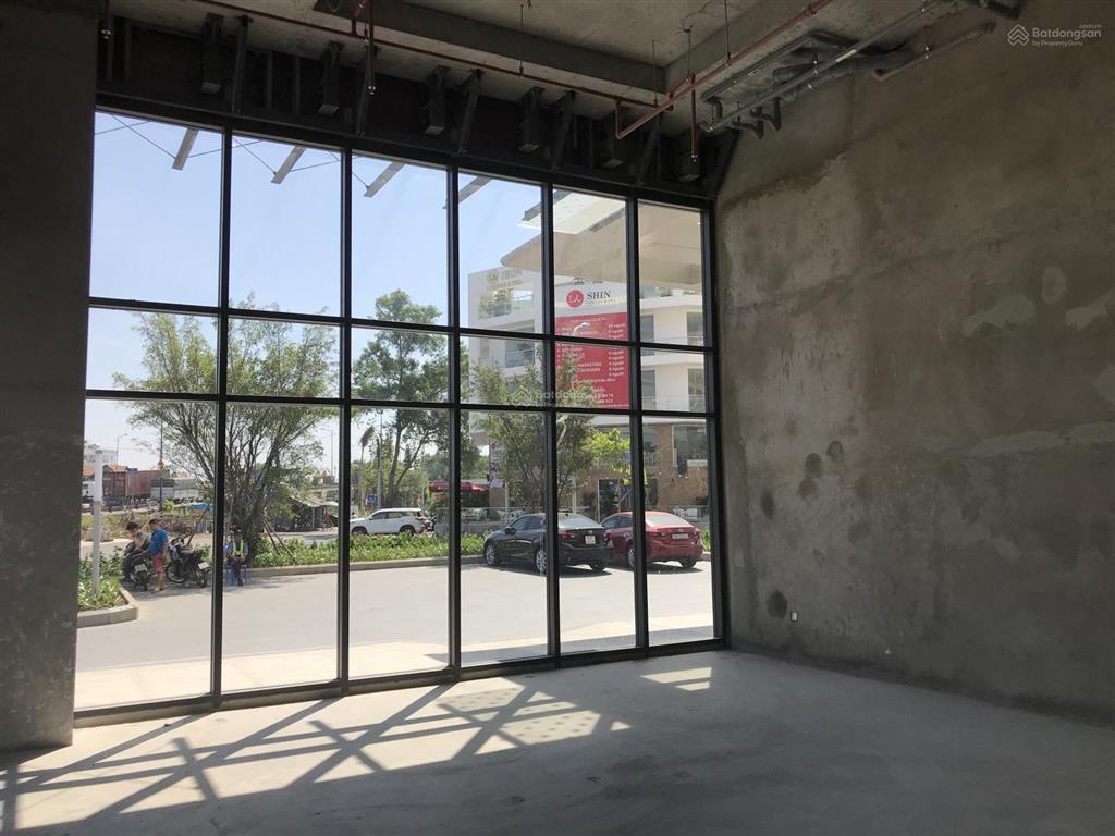 Bán shophouse the sun avenue tháp 8 căn góc 2mt đường 51 và đồng văn cống