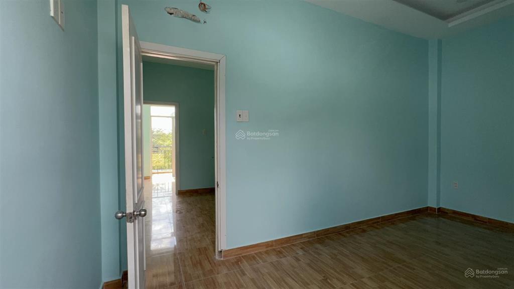 Cho thuê nhà phố 1t 1l ngay vinhomes grand park giá 15 triệu/tháng