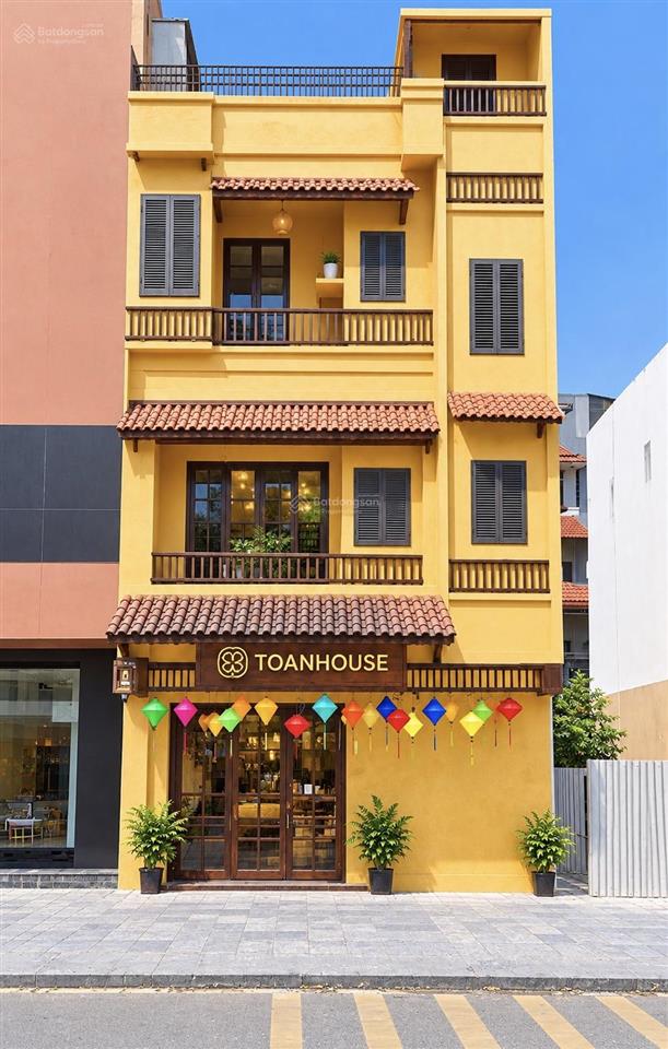 Cho thuê nhà hàng 3 tầng mặt tiền võ nguyên giáp đà nẵng  gần furama
