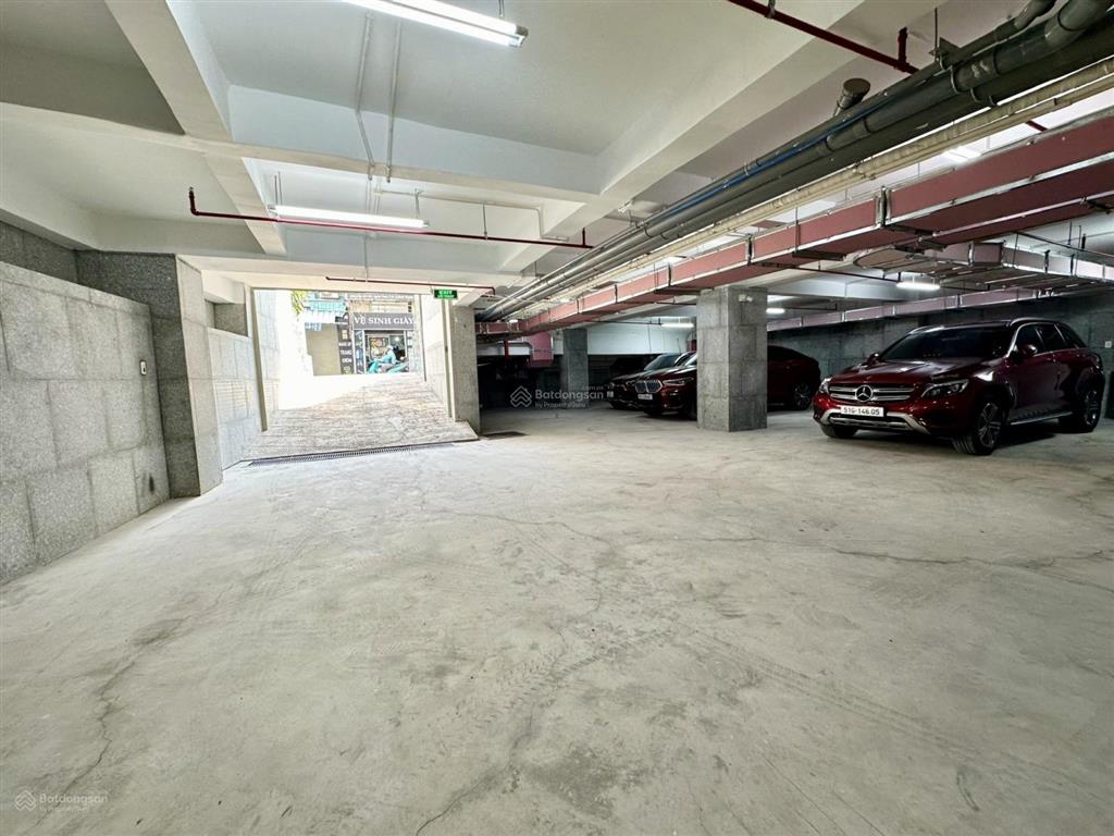 Văn phòng mớinhiều diện tích lựa chọn từ 75 đến 305m2 mỗi sànnổi bật với không gian xanh hiện đại