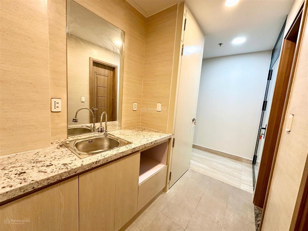 Văn phòng mớinhiều diện tích lựa chọn từ 75 đến 305m2 mỗi sànnổi bật với không gian xanh hiện đại