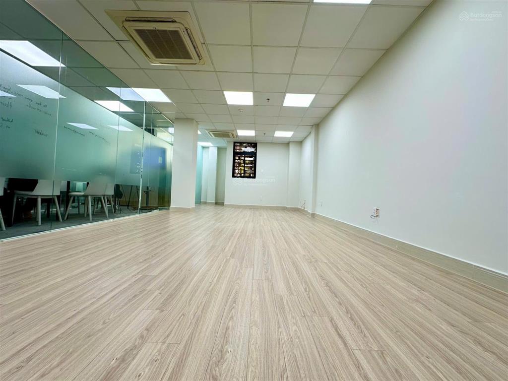 Tòa văn phòng mhpc  không gian làm việc lý tưởng  trống sẵn sàn 50m2 net